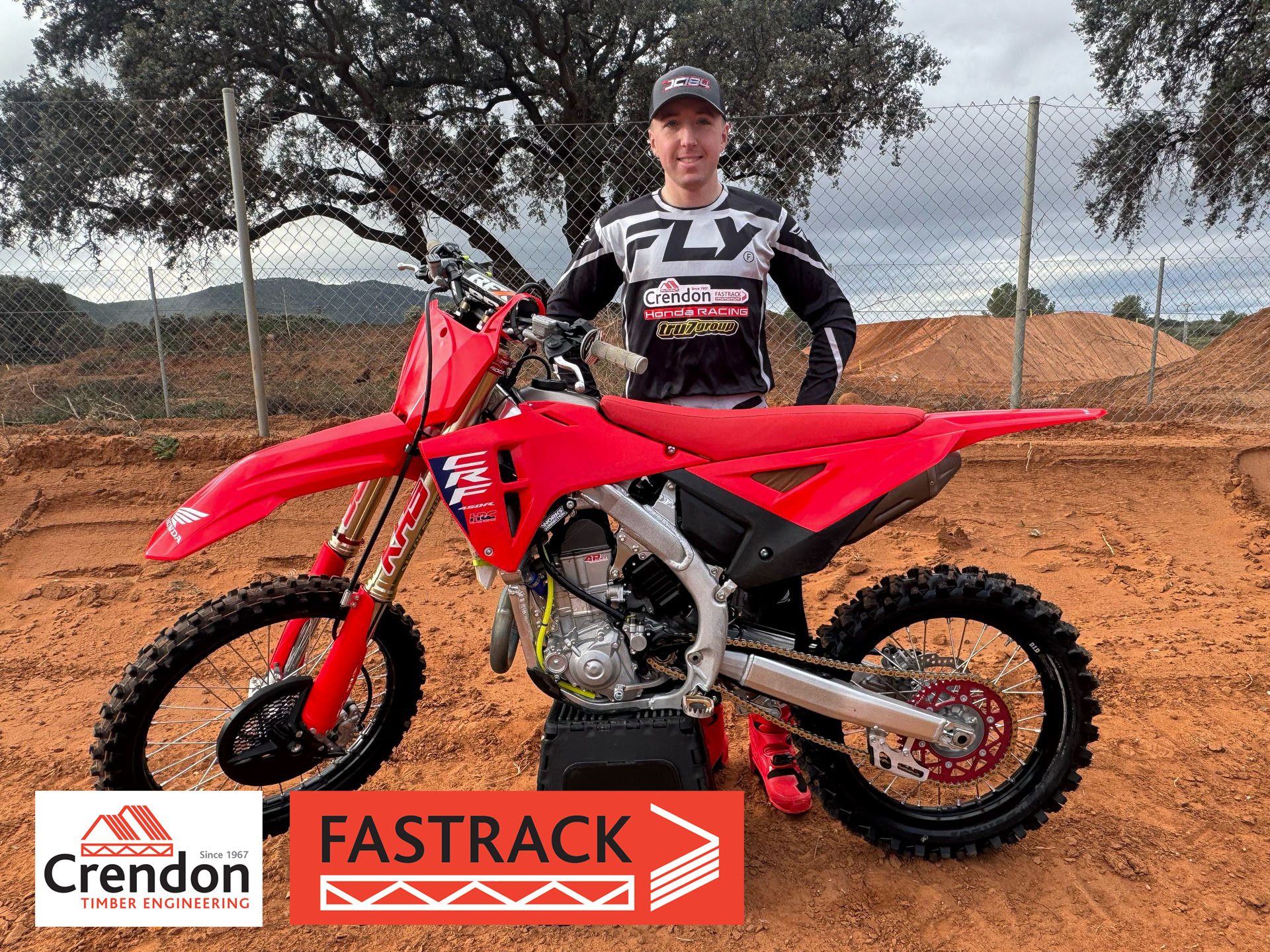 Carpenter completes Crendon FASTRACK Honda team for 2025